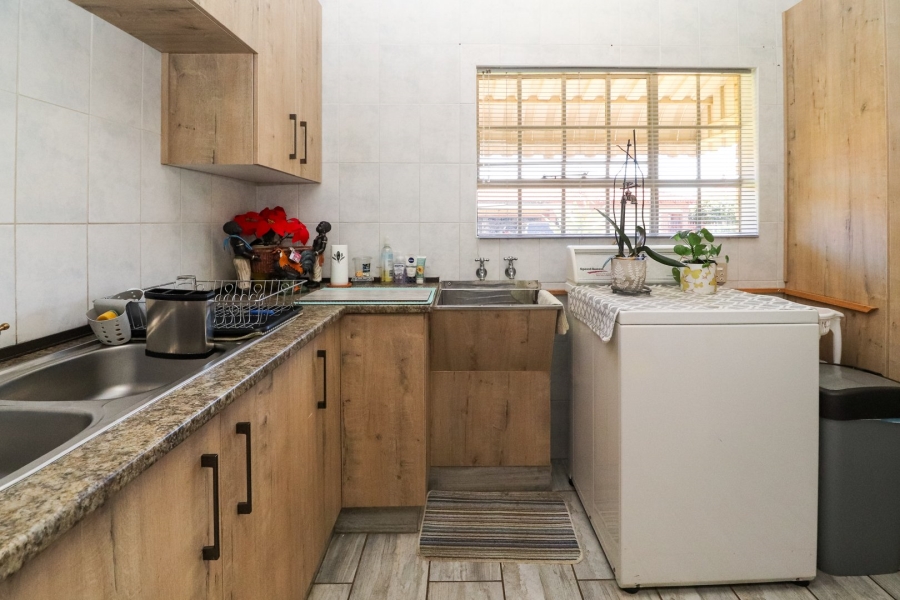 2 Bedroom Property for Sale in Flamwood North West